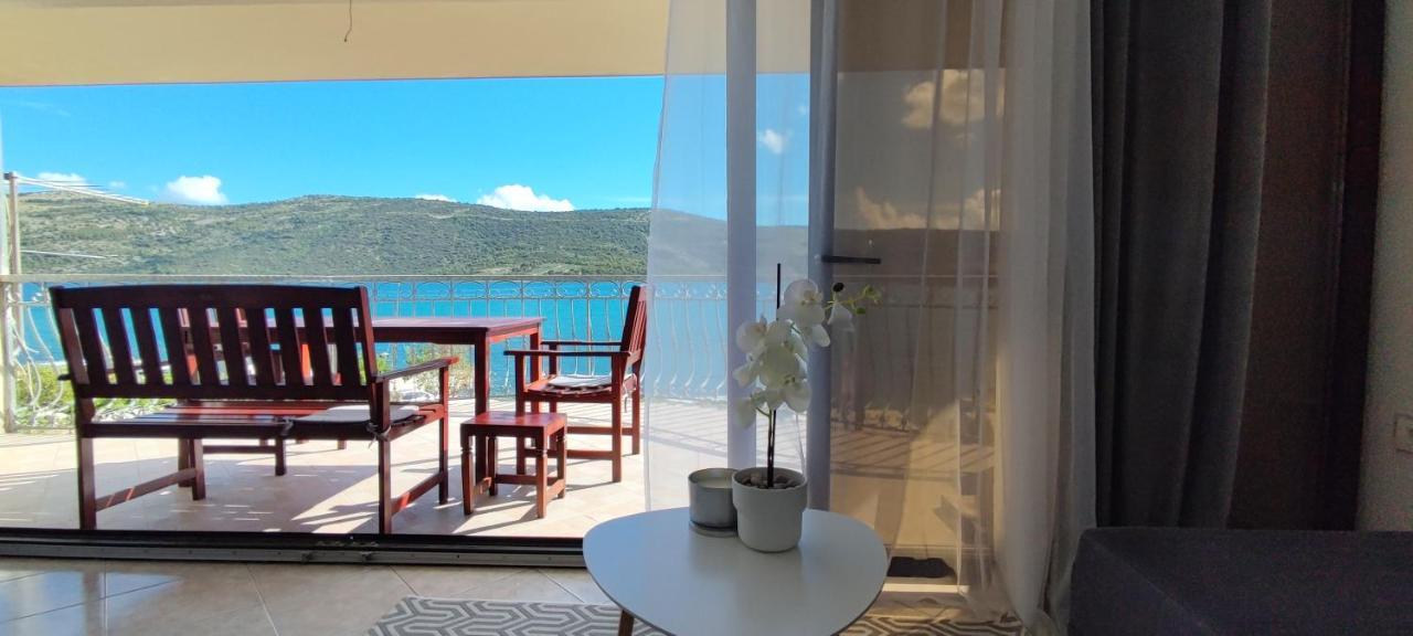 Apartman Mila Marina Exterior photo